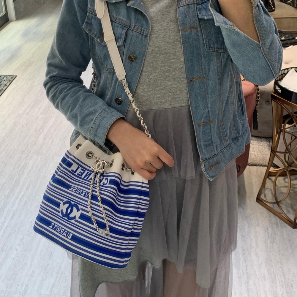 💓Sold💓Chanel Venise Biarritz bag - Picture 10 of 12